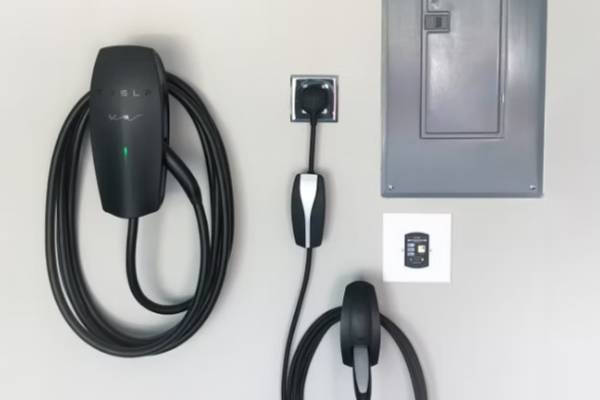 Electrify Your Ride: The Scoop on Home EV Charging Stations